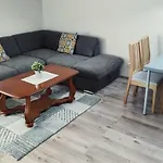 Asia- Goscinne I Studia Apartment