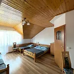Asia- Goscinne I Studia Apartment