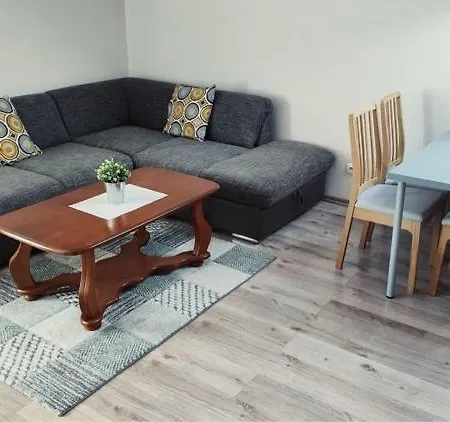 Asia- Goscinne I Studia Appartement