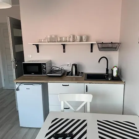 Asia- Goscinne I Studia Lägenhet