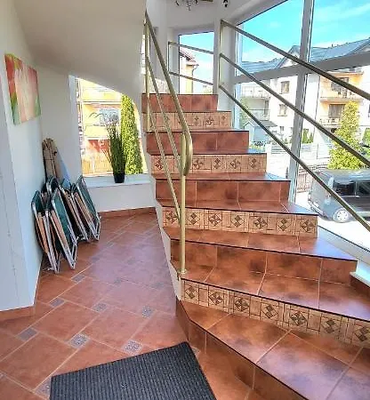 Asia- Goscinne I Studia Apartment