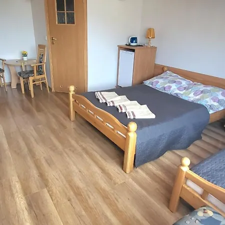 Asia- Goscinne I Studia Appartement *